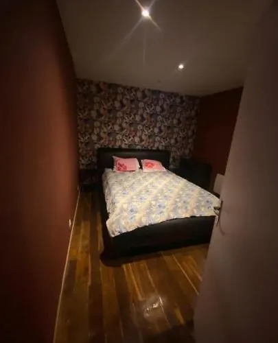 Maisonette De Plain Pied A 5 A Pied De La Gare De Denain.